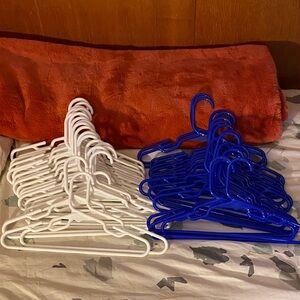 White and Blue Plastic Hangers Set